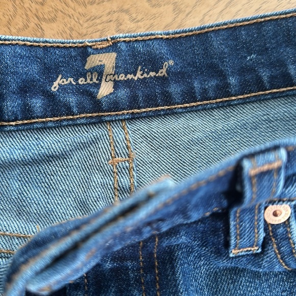 Seven For All Mankind Rich Coastal Blue Wash Denim Cutoff Shorts Size 26 - Picture 3 of 9